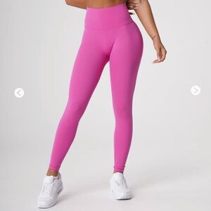 NVGTN Signature 2.0 Leggings